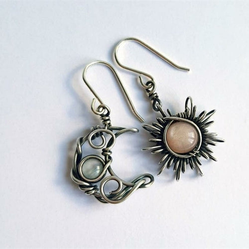 2021 New Bohemian Style Sun Moon Earrings Fashion Vintage Moonstone