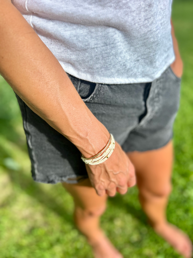 Creamy White Gold or Silver-Sprinkled Beaded 5-Wrap Boho Bracelet