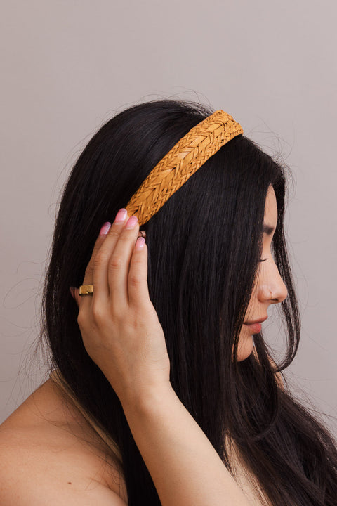 Stylish Vegan Leather Hair Accessory – Perfect for Any Look