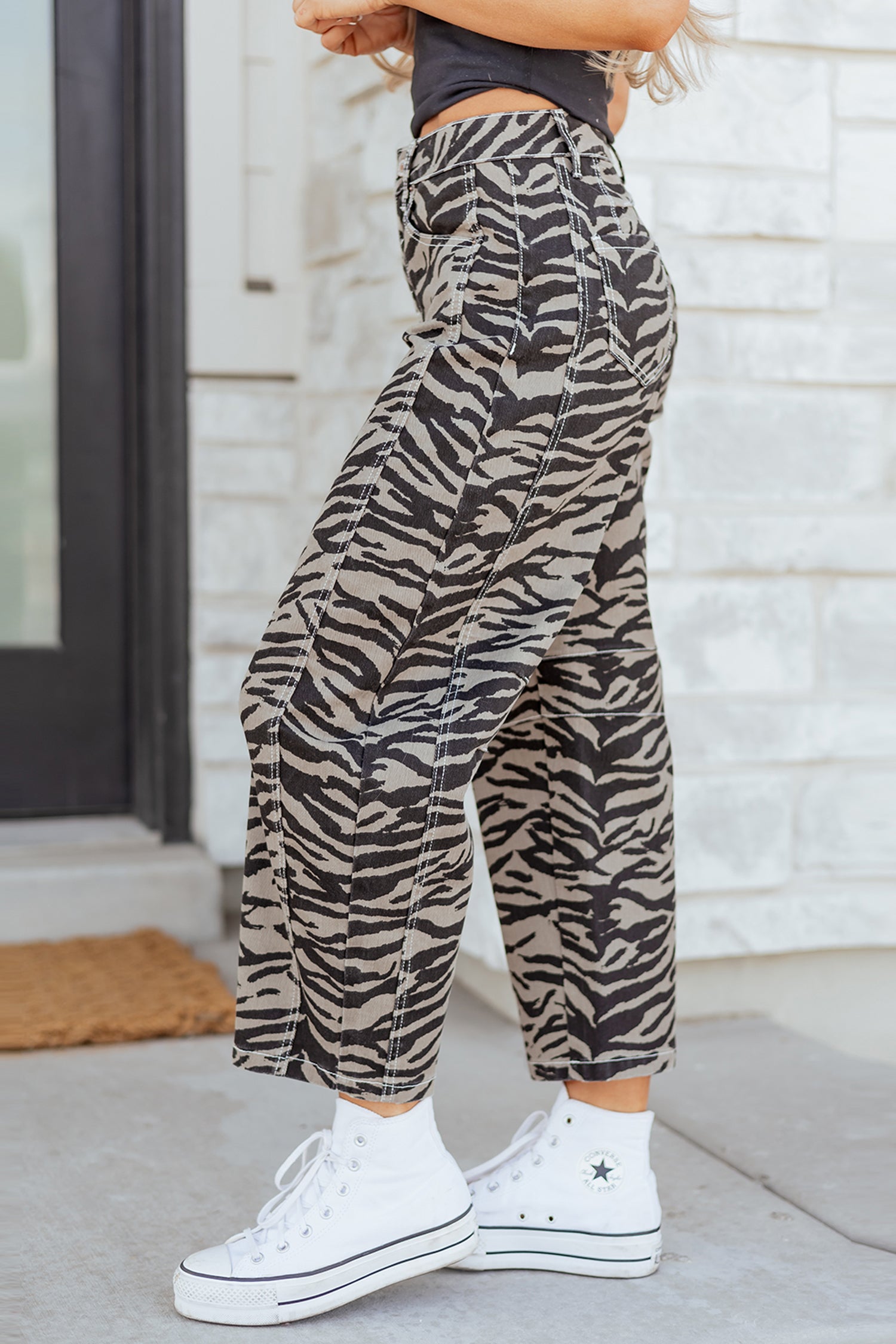 Gray Zebra Stripe Printed Wide Leg Barrel Jeans - Essential Retail Store
