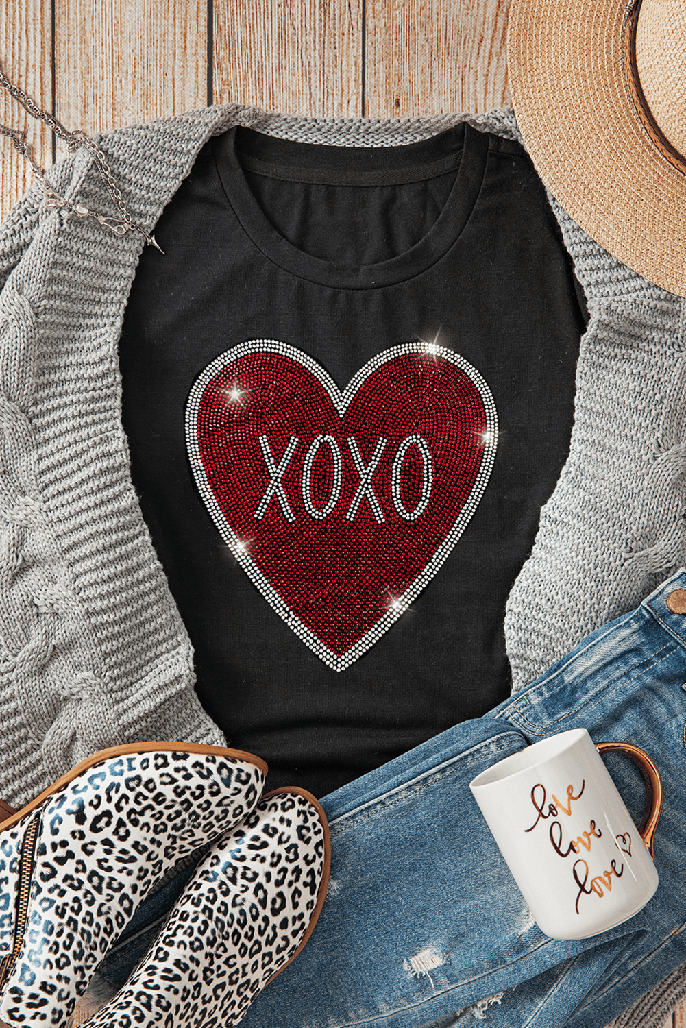 Black Rhinestone XOXO Heart Graphic Crewneck Tee - Essential Retail Store